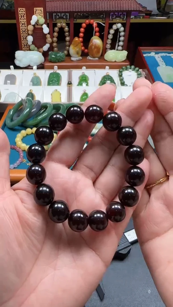 【闪购商品】血珀手串未镶嵌Q3 多样性发货，拍一发一