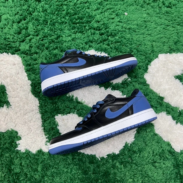 I40码 全新原盒 Aj1 Low 黑蓝色