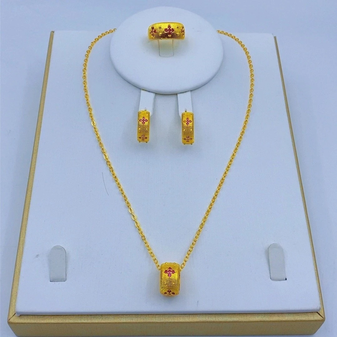 CHUHAN/初菡 铜合金亚克力项链 亚克力项链三件套时尚镶嵌三件套