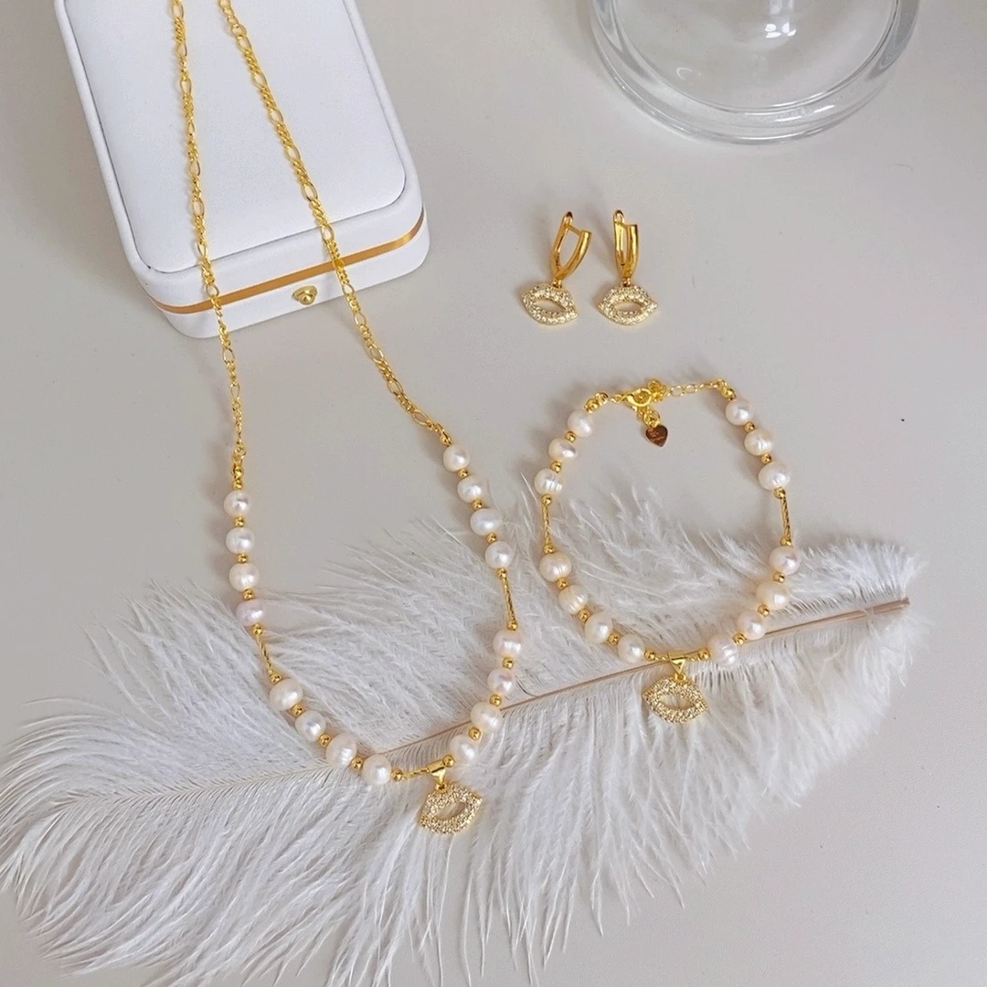 钛钢亚克力项链 三件套气质轻奢时尚百搭法式小众简约ins气质轻奢