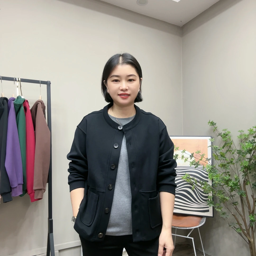 25501#遮肚遮胯【洗水珠地空气棉不加绒】～秋季女款扣子开衫外套