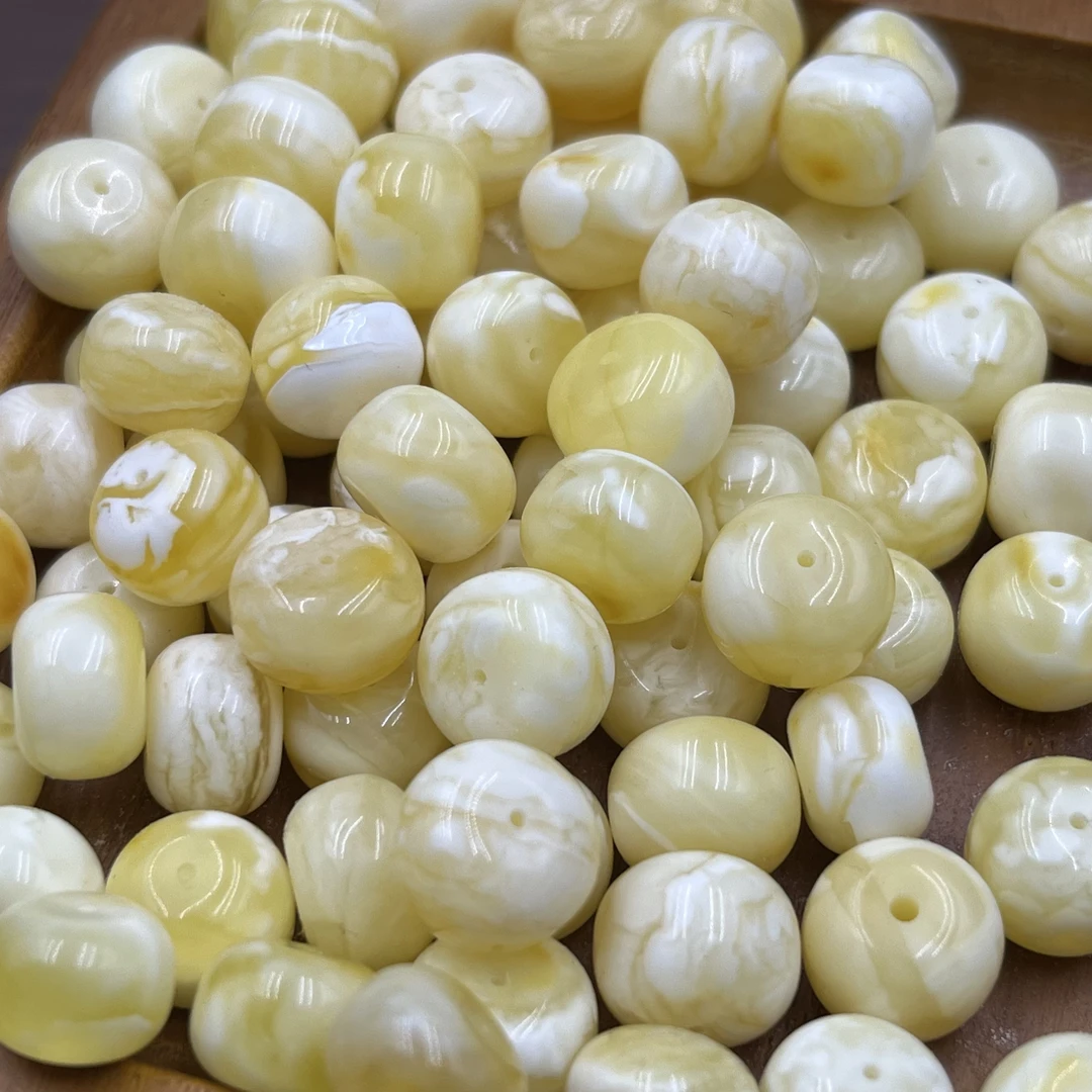高品质蜜蜡墩子单颗精工白蜡瓷白妖孽 10、11尺寸多样性发货发其一
