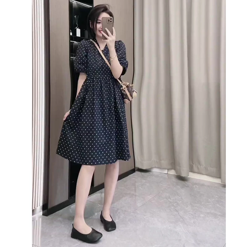 法式复古减龄波点印花连衣裙女2024夏季新款茶歇文艺浪漫小黑裙子