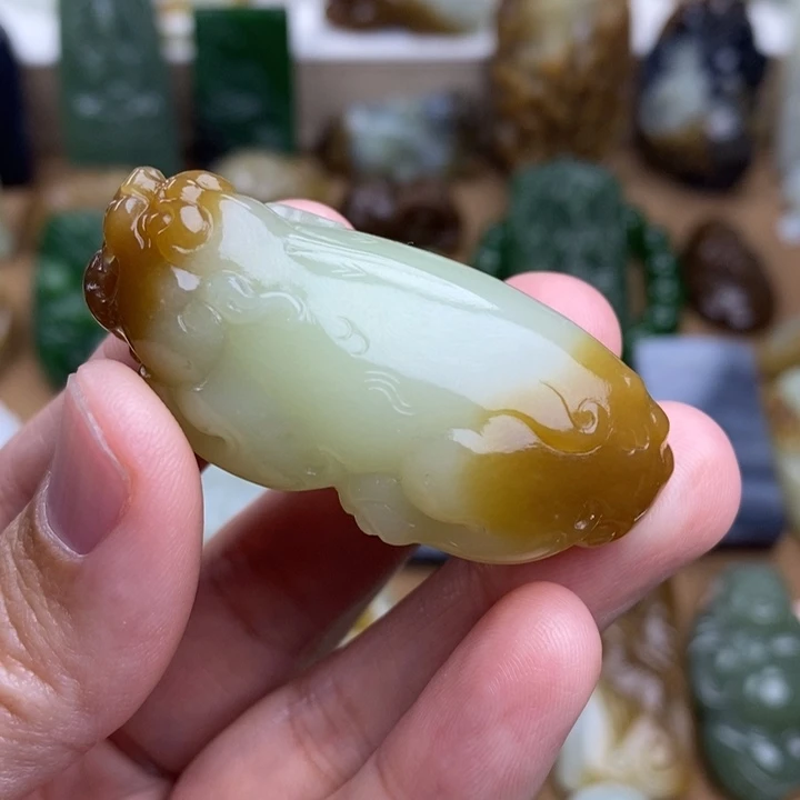 和田玉颈饰未镶嵌无*