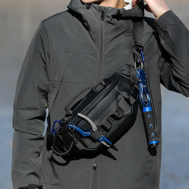 2023新款路亚包垂钓户外旅游运动腰包多功能防水旅行微物路亚小包