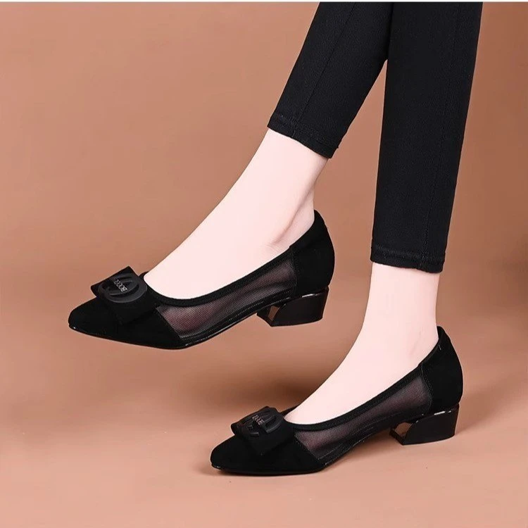 绒面网纱单鞋女2024年夏季新款舒适粗跟时尚尖头软底镂空凉鞋瓢鞋