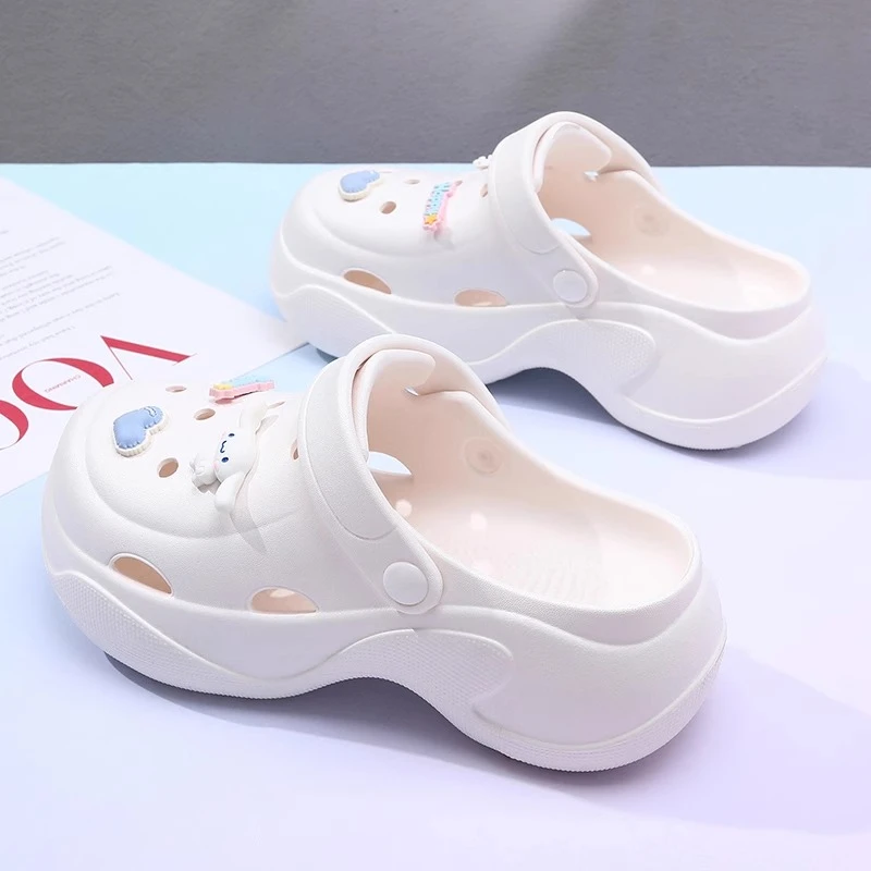 夏天拖女夏新款软底防滑护士夏天网红时尚洞洞鞋松糕外穿沙滩凉拖