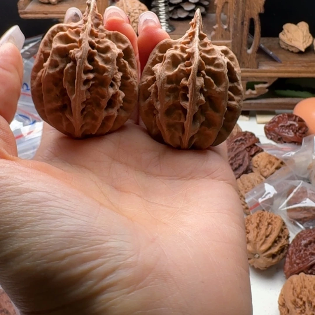 【闪购商品】文玩核桃把件101