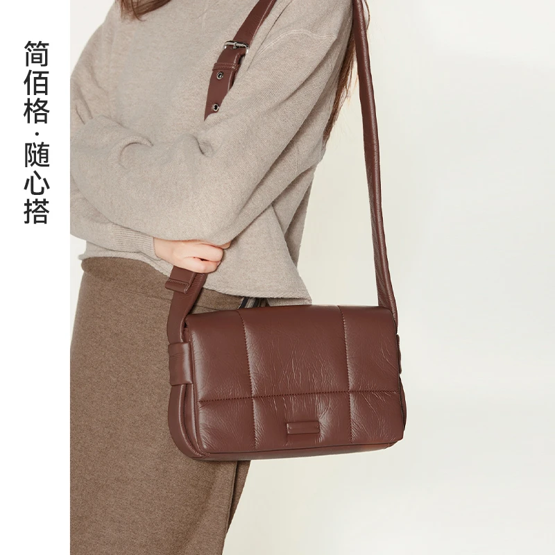 简佰格随心搭氧气包2024新款宽肩带休闲百搭小众设计斜挎包包XA