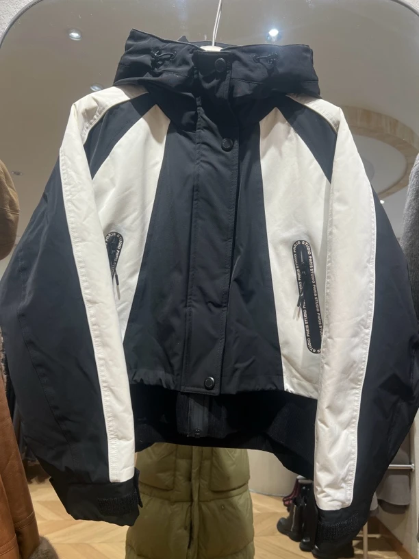 轻户外冬款加厚保暖外套