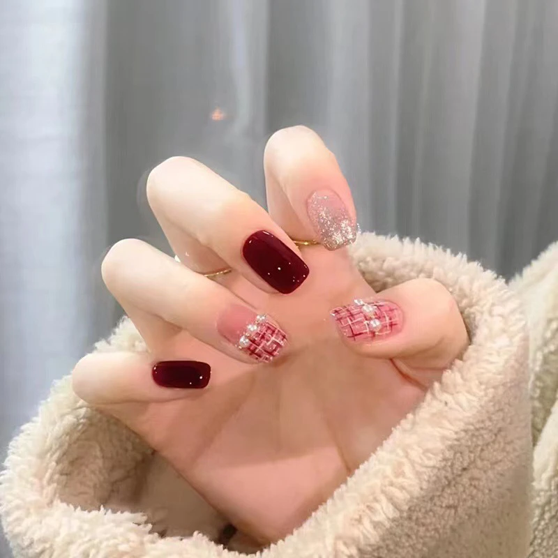 D25【短/中长款】秋意浓浓红色小香风气质显白秋冬穿戴甲美甲贴片