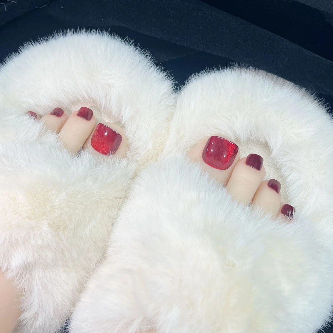 酒红色闪粉脚指甲脚趾甲贴片 脚穿戴甲短款假指甲 穿戴式美甲成品