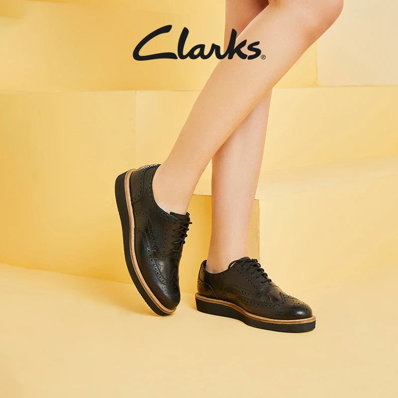 Clarks其乐女鞋贝乐系列春布洛克雕花时尚休闲厚底松糕鞋单鞋女