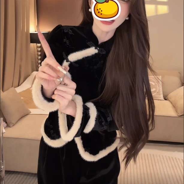 锦绣年华2024新款冬季加厚加绒抗寒黑丝绒保暖显瘦两件套时尚套装