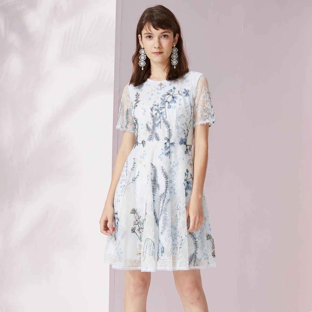 Pink Mary/粉红玛琍刺绣夏季连衣裙PMAIS5028