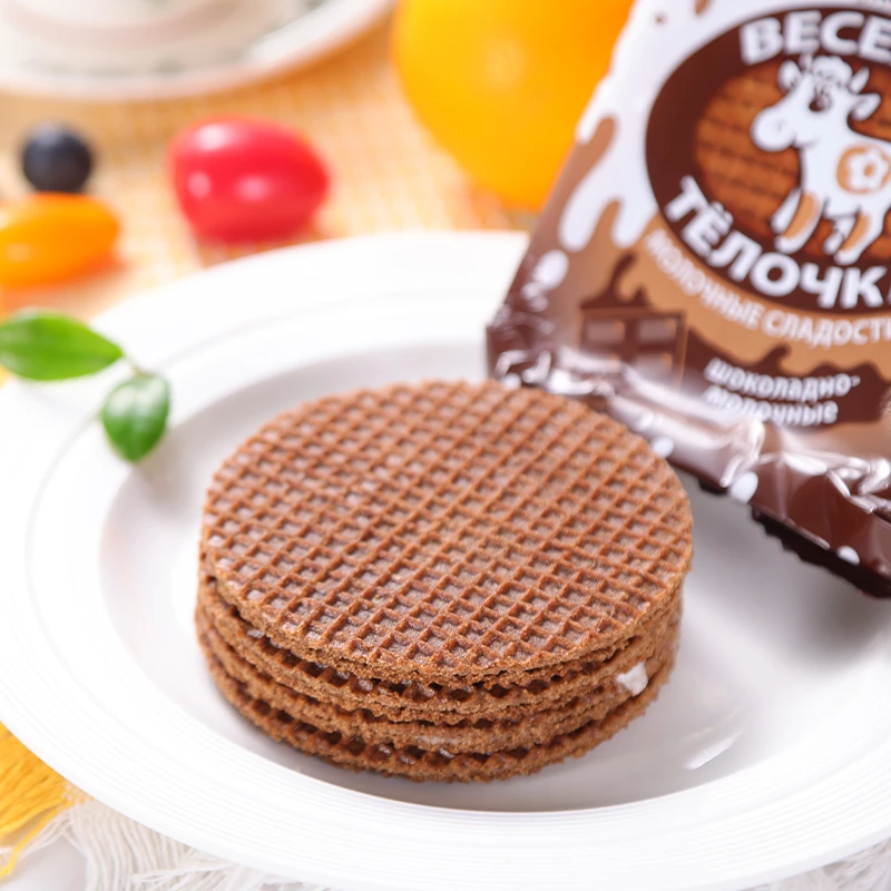 俄罗斯原装进口开心牛拉丝饼干巧克力夹心软糯香甜零食150g*1包