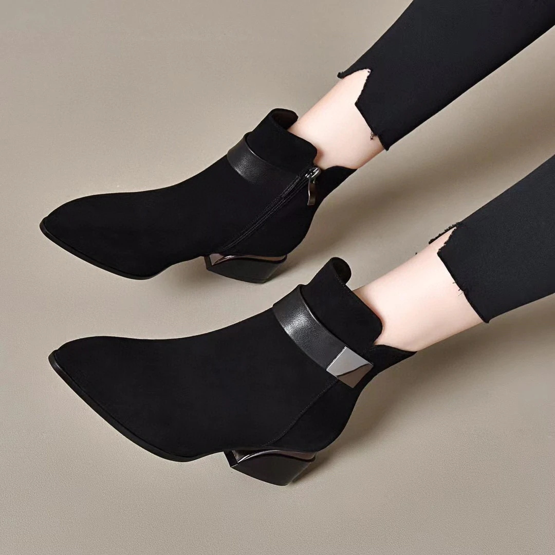 小羊皮短靴软面尖头气质2023年秋冬款尖头粗跟加绒保暖马丁靴舒适