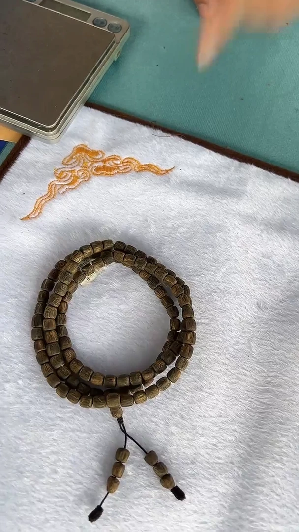 【闪购商品】沉香手串沉水张勺子多圈桶珠23克