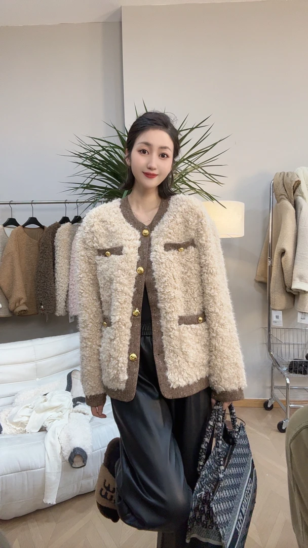 韩系简约羊毛小香风拼色外套2024秋新款单排扣女8311