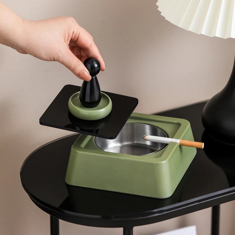 烟灰缸创意时尚摆件防飞灰带盖烟缸家用客厅简约办公室桌面装饰