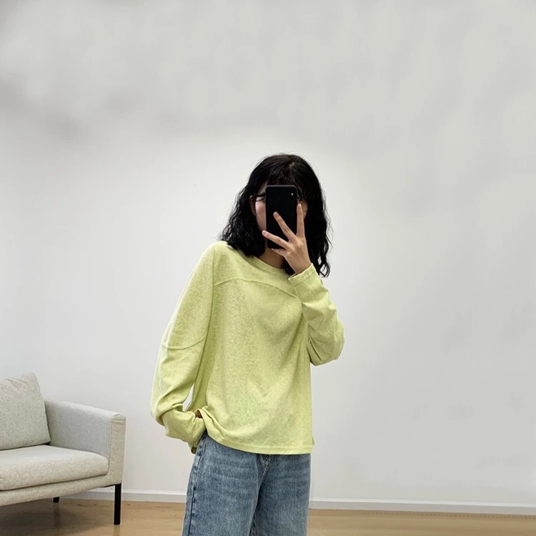 设计师早秋新款纯色内搭打底衫女长袖T恤圆领薄款宽松防晒上衣
