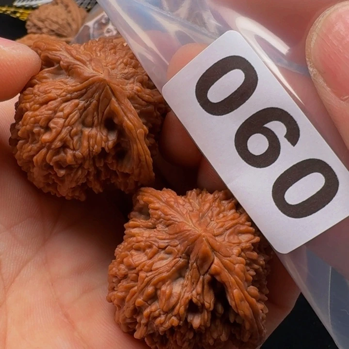 文玩核桃吊坠?****?满天星