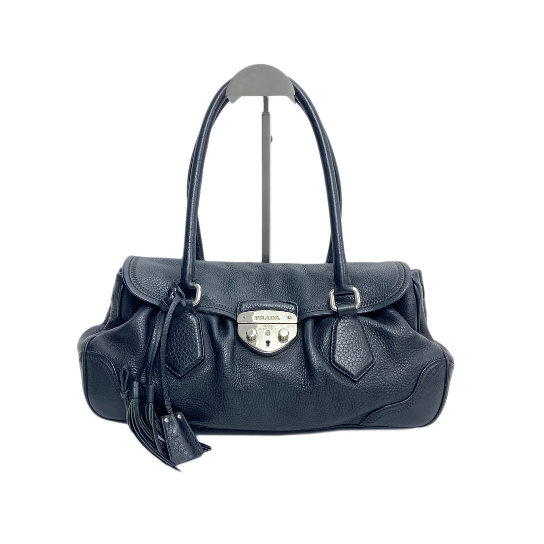 95新 Prada/普拉达 黑色全皮银扣单肩腋下手提包 2406P006