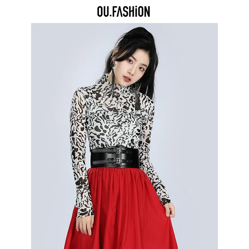 OU.FASHION/欧点豹纹半高领长袖上衣6032240076热力感