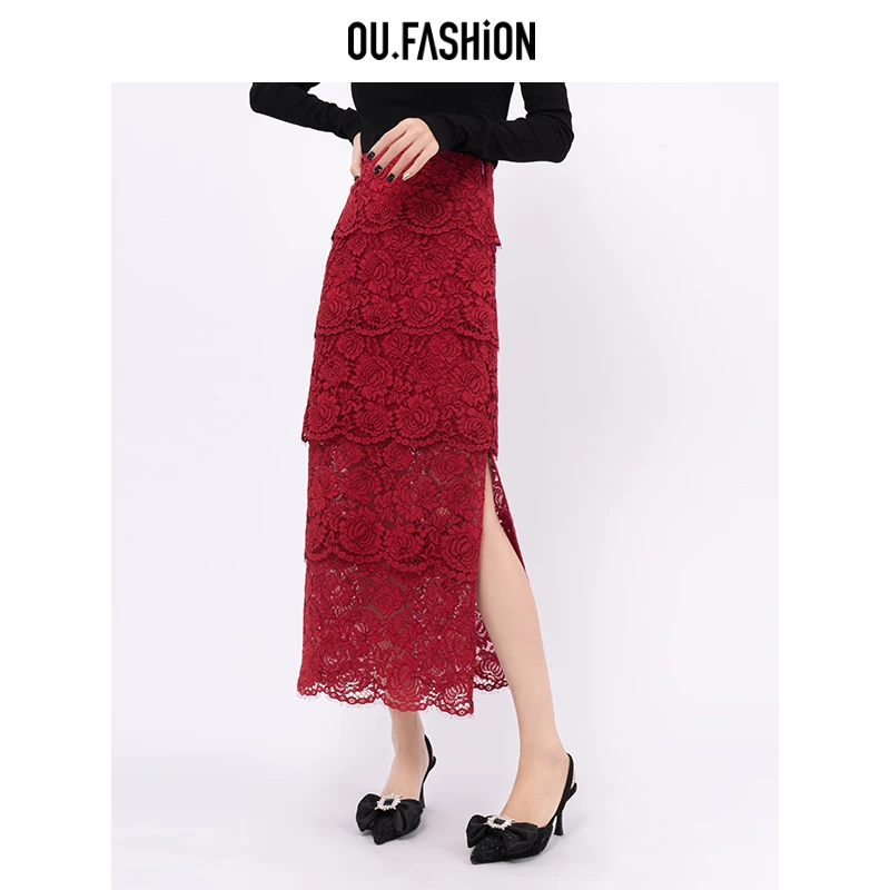 OU.FASHION/欧点红色开叉蕾丝半身裙6112330491新年热力感