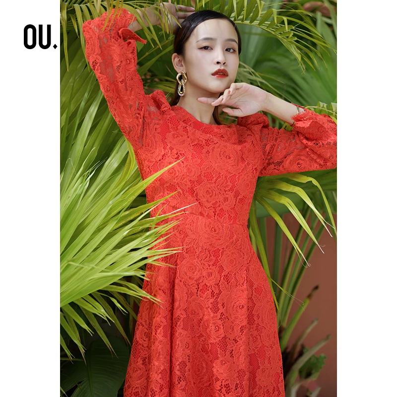 【商场同款】OU.FASHION/欧点法式高肩蕾丝长袖连衣裙1204133017