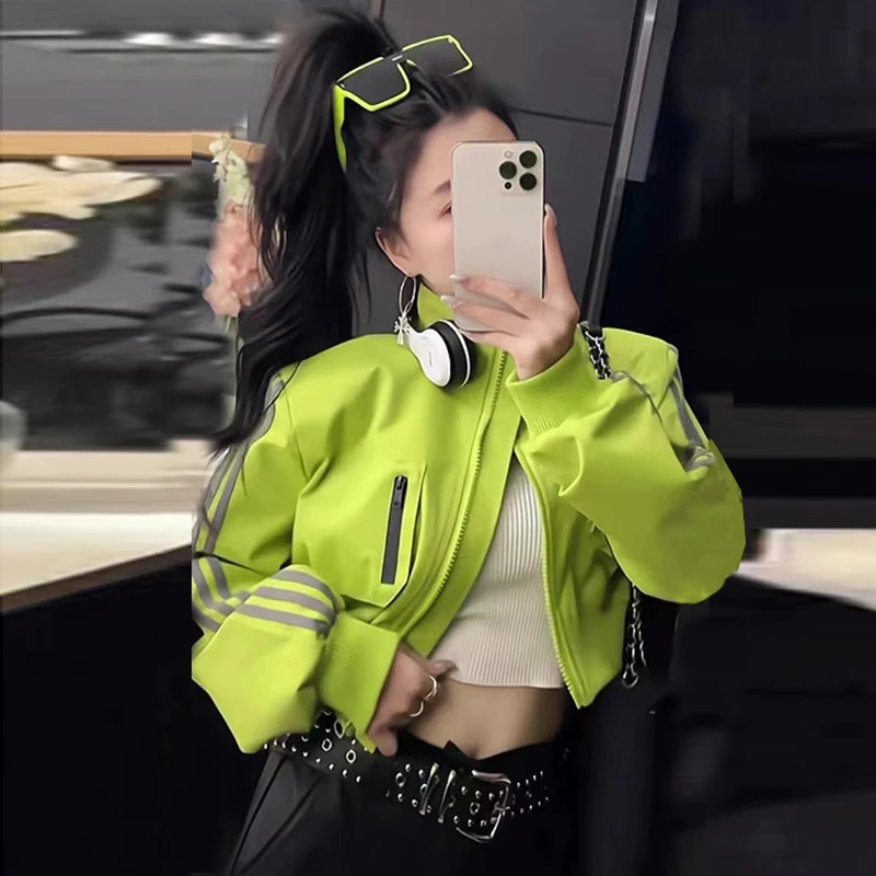 2025年春秋季新款女款百搭短款休闲时尚设计感网红棒球服夹克外套