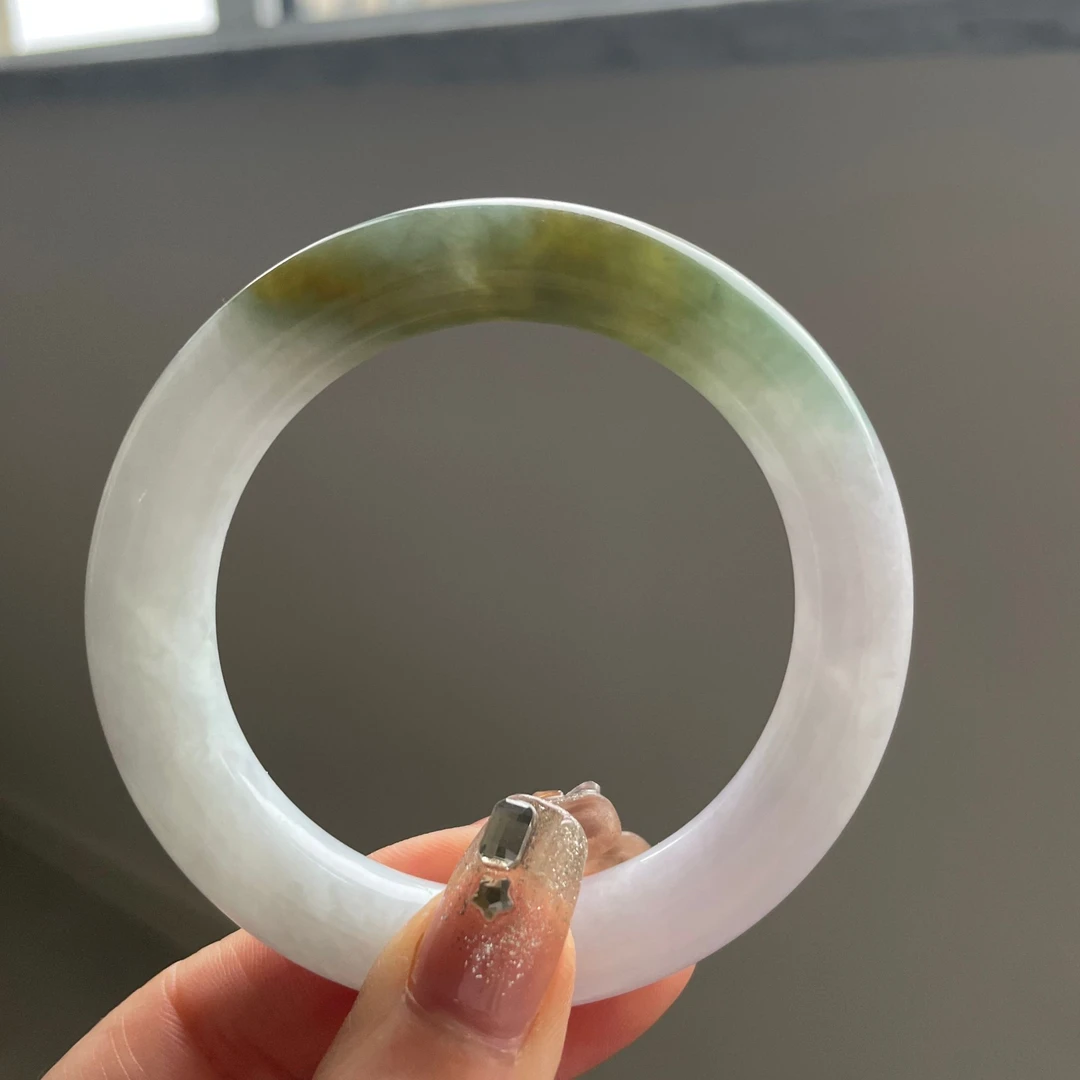 56圈口细糯化特色秋香半山水翡翠圆条A货手镯精美时尚