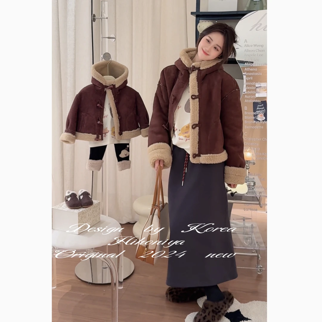 【原野焦糖】二Hihoniya~2024冬季亲子牛角扣连帽麂皮复古韩版外套