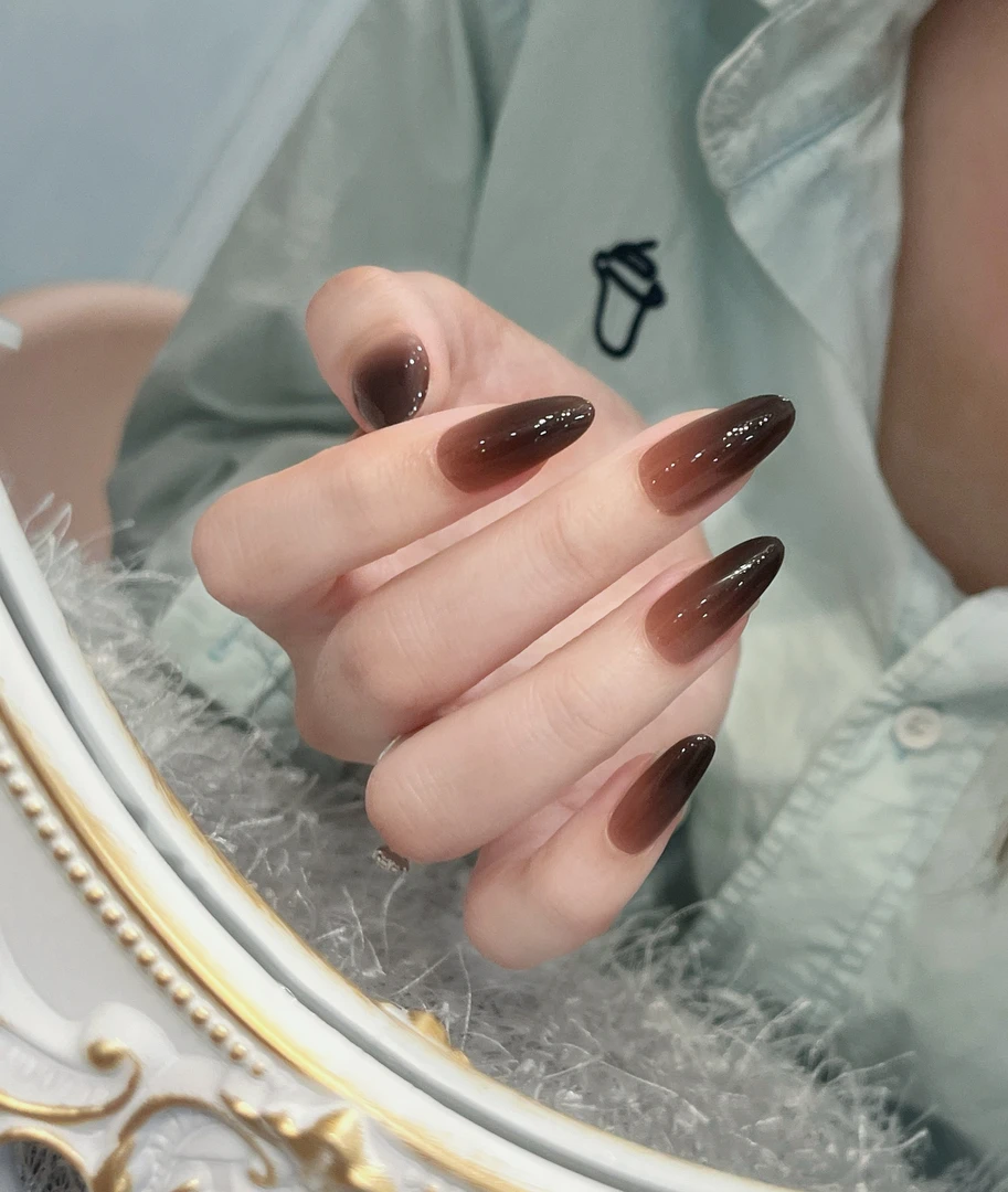 【红韵】珍珍手工穿戴甲秋冬显白酒红色渐变日常百搭可拆卸美甲贴片