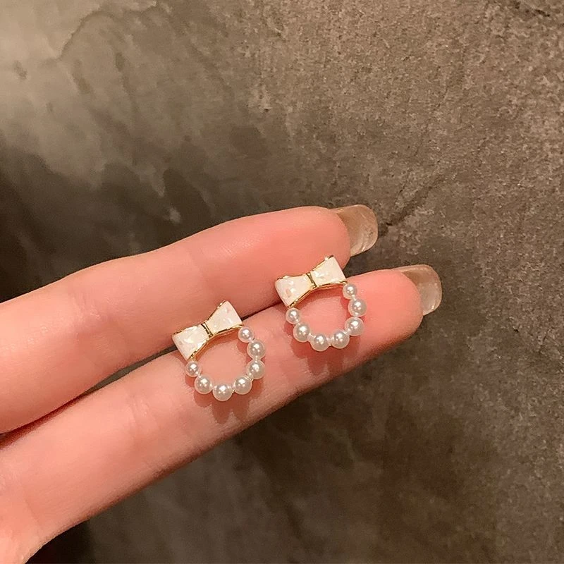 韩版超仙耳钉简约百搭珠珠蝴蝶结2023年新款可爱气质高级感耳环女