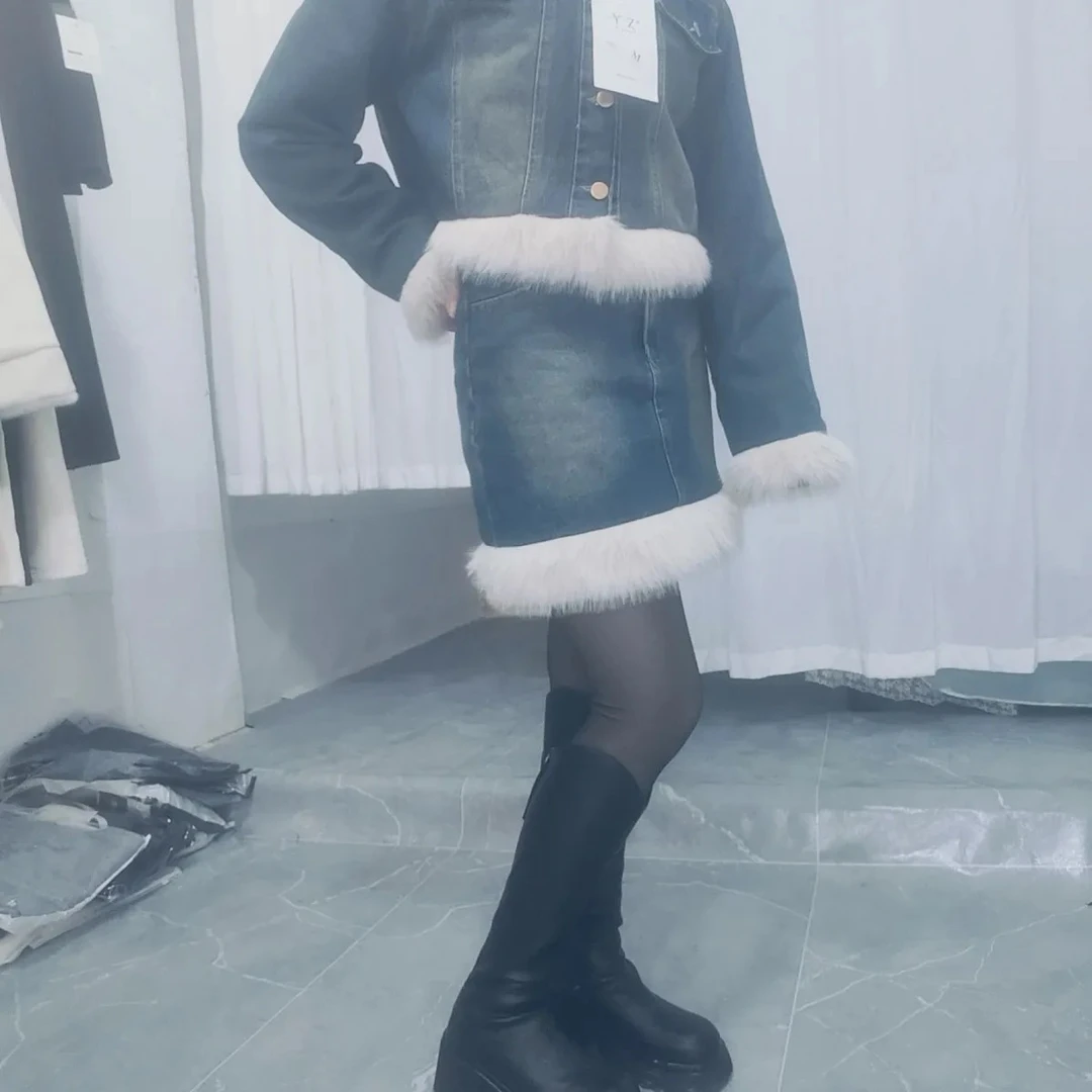 时尚套装女款加厚长袖服装ol上衣毛绒时尚白色礼服秋冬保暖冬季