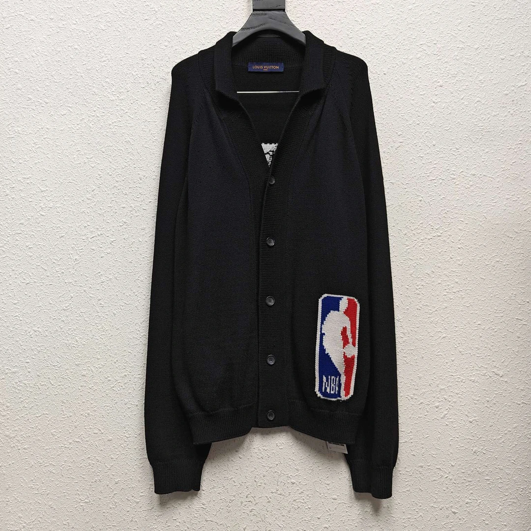 Louis Vuitton LV  NBA 羊毛针织开衫 尺码/4L 成色/99 DY7943