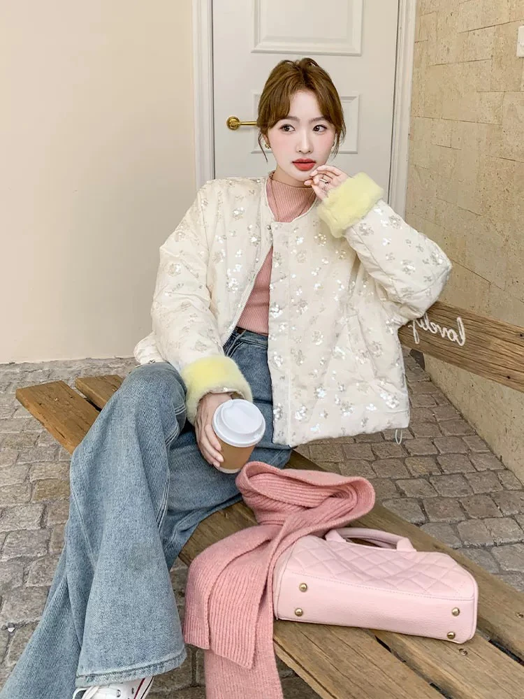 新疆包邮“微光萤火”1108#赔钱清货no退衣长56 亮片圆领棉服