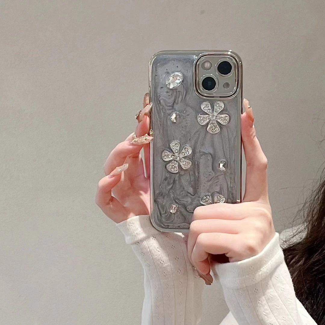 立体水钻花朵轻奢iPhone15promax苹果14手机壳14pro/12小众13防摔