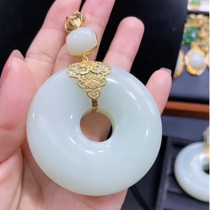【一夕珠宝】 18K和田玉白玉平安扣甜甜圈大气吊坠 多样性发一丨