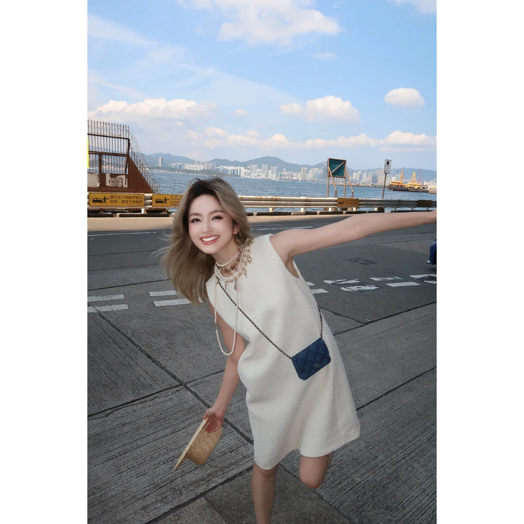 尹小乐INNER【坚尼地城】高级轻奢女装高贵洋气上档次气质连衣裙女