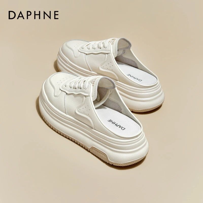 达芙妮2025春秋新款女鞋时尚小白鞋透气半拖包头拖厚底外穿拖鞋