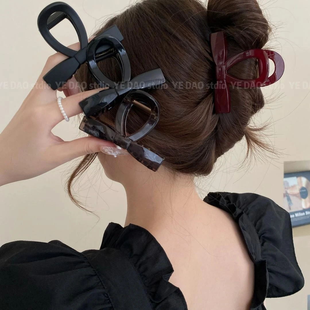 简约小众抓夹发饰女时尚蝴蝶结夹子秋冬新款简约后脑勺盘发鲨鱼夹