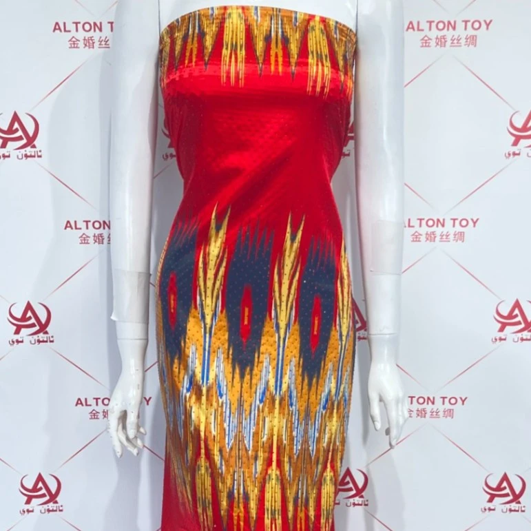 altuntoy 带钻艾特莱斯布料 新款艾特莱斯 艾特莱斯双面蚕丝绗缝