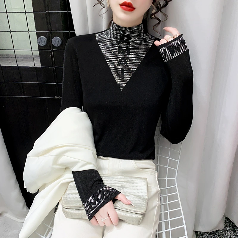 【秋冬德绒】 V型字母半高领长袖上衣重工烫钻T洋气欧货显瘦打底衫