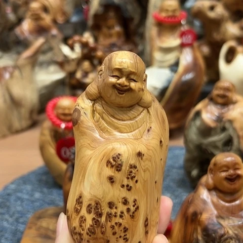 木太行崖柏手把摆件