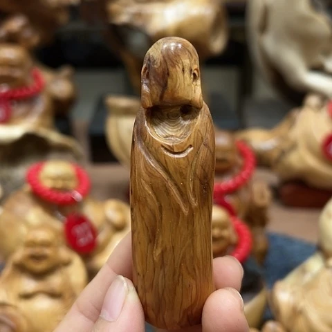 柏木太行崖柏手把摆件