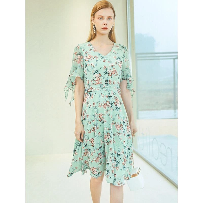 24391【红系列】V领显瘦淑女连衣裙X8071