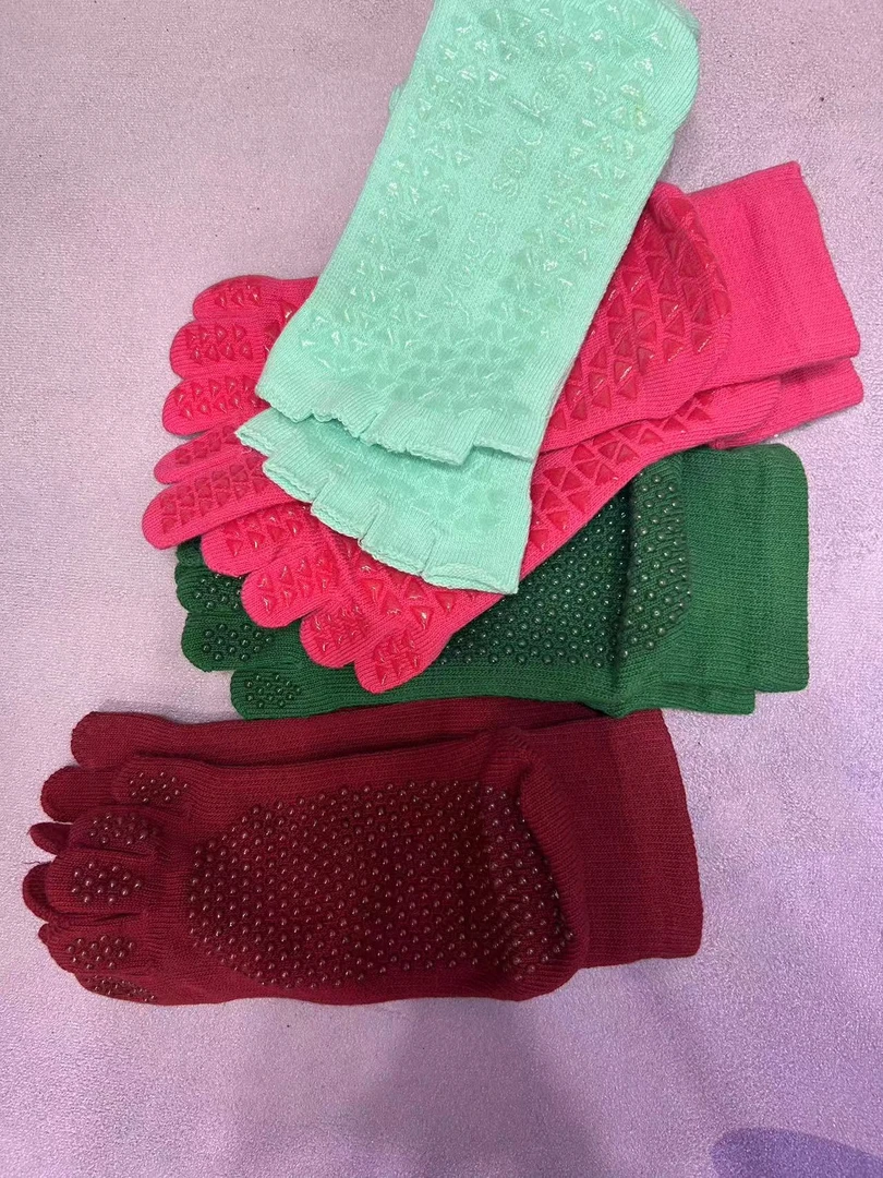 随机发专业防滑健身运动防滑袜子 百搭瑜伽袜