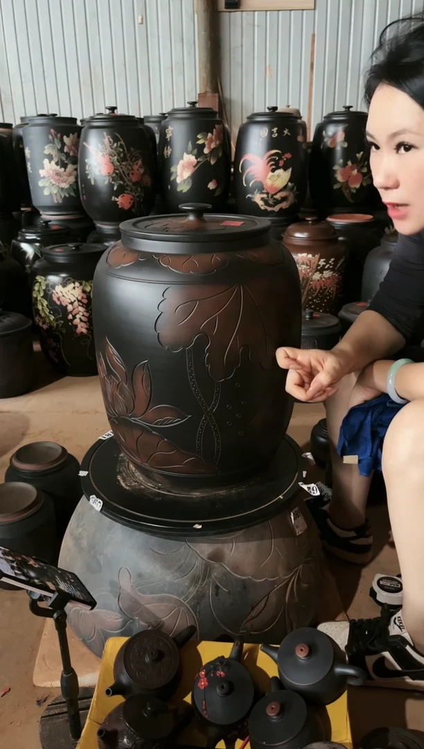 【闪购商品】壶完品 茶缸 高46cm   616